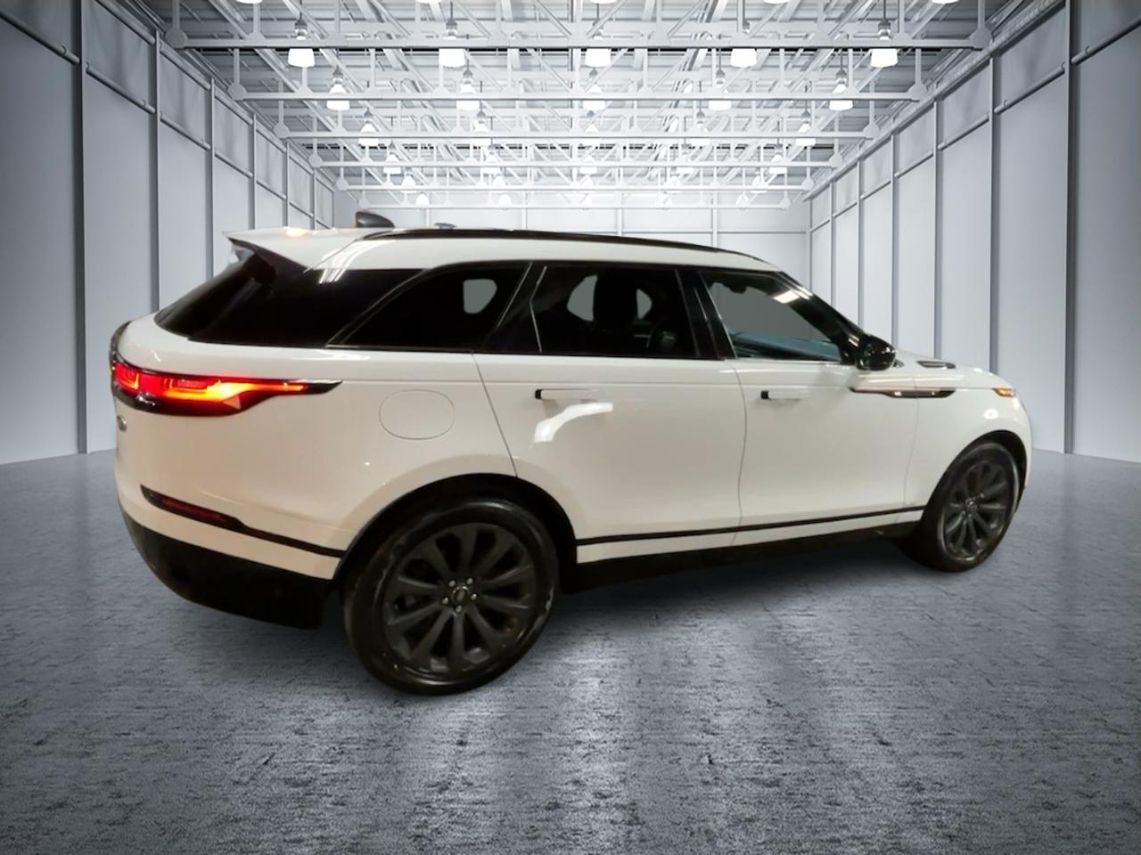 2018 Land Rover Range Rover Velar P380 R-Dynamic SE 6