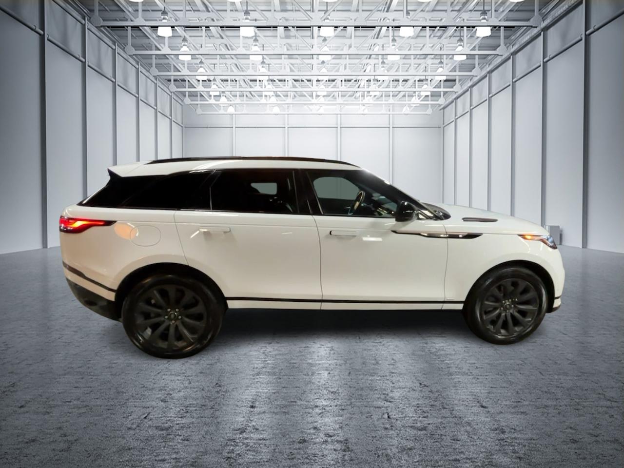 2018 Land Rover Range Rover Velar P380 R-Dynamic SE 8