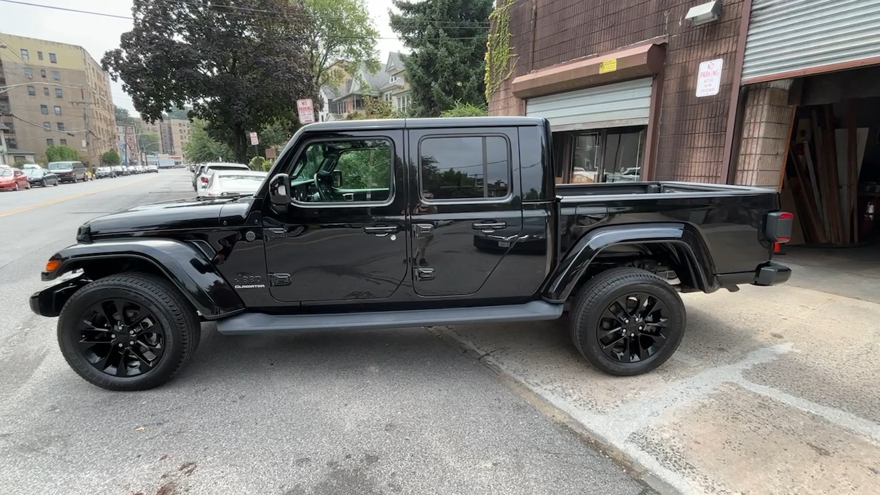 2022 Jeep Gladiator High Altitude 10