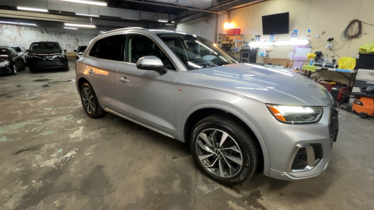 2022 Audi Q5 S line Premium Plus 19