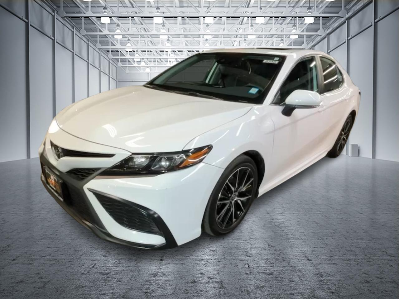 2021 Toyota Camry SE 4