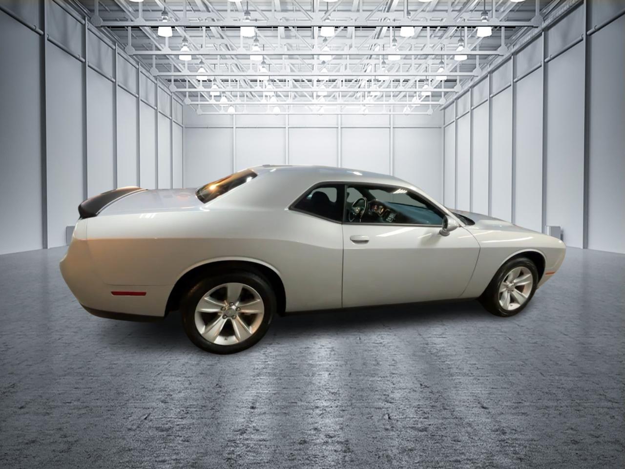 2023 Dodge Challenger SXT 8