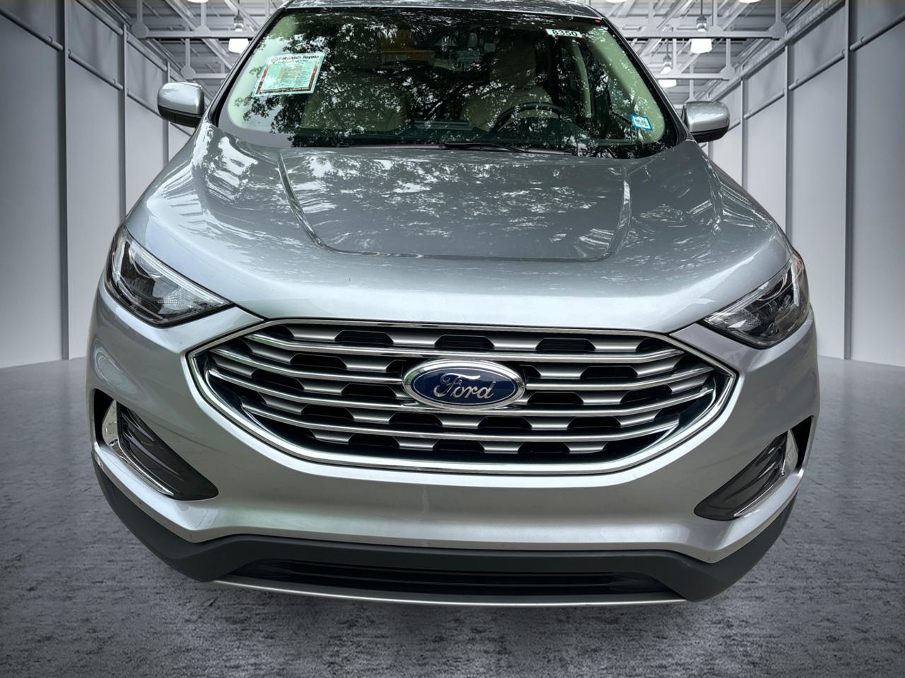 2022 Ford Edge SEL 2