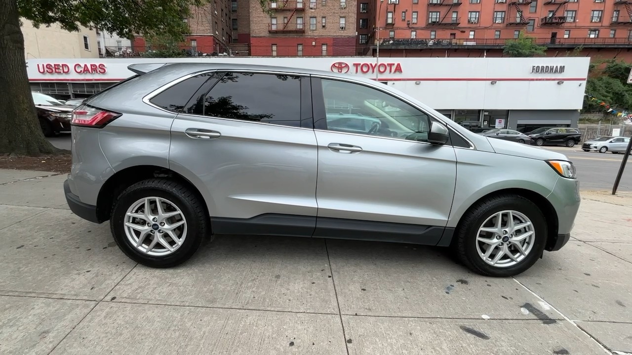 2022 Ford Edge SEL 17