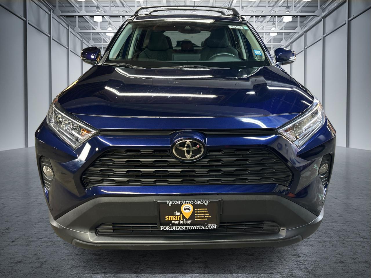 2021 Toyota RAV4 XLE 2