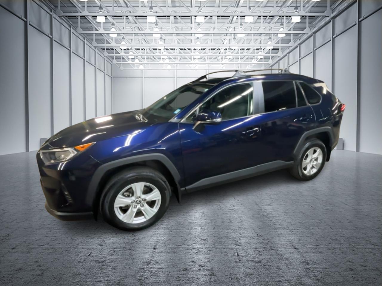 2021 Toyota RAV4 XLE 6