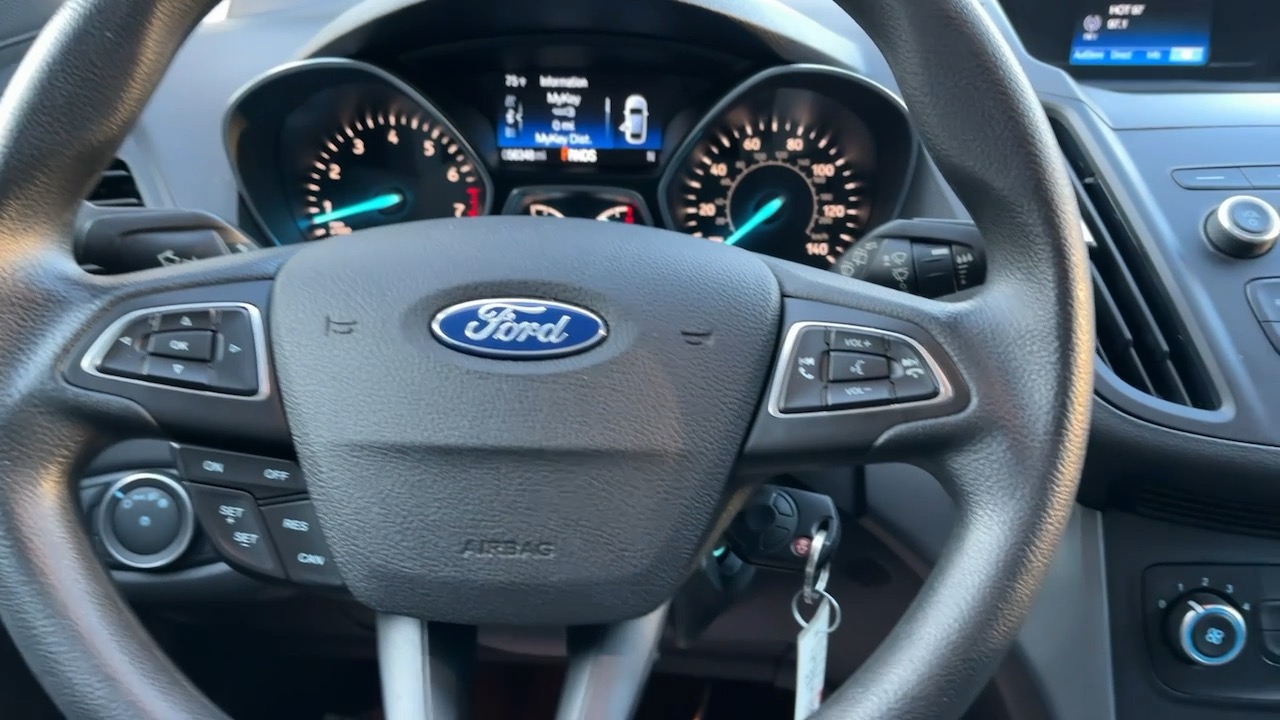 2019 Ford Escape S 31