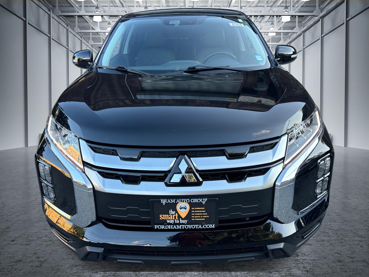 2022 Mitsubishi Outlander Sport SE 2