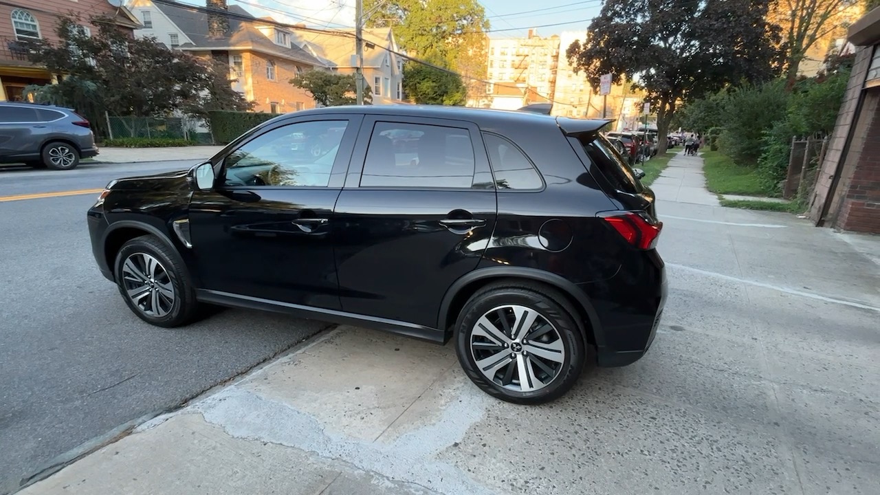 2022 Mitsubishi Outlander Sport SE 13