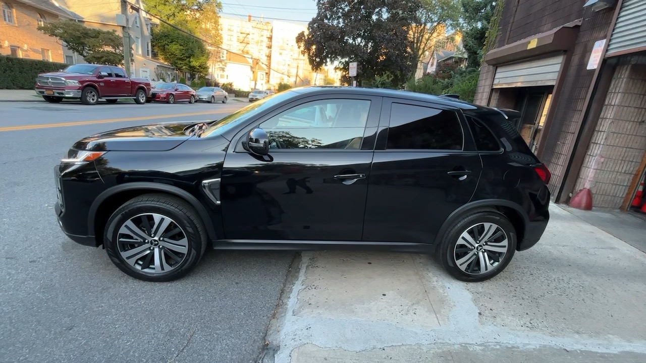 2022 Mitsubishi Outlander Sport SE 16