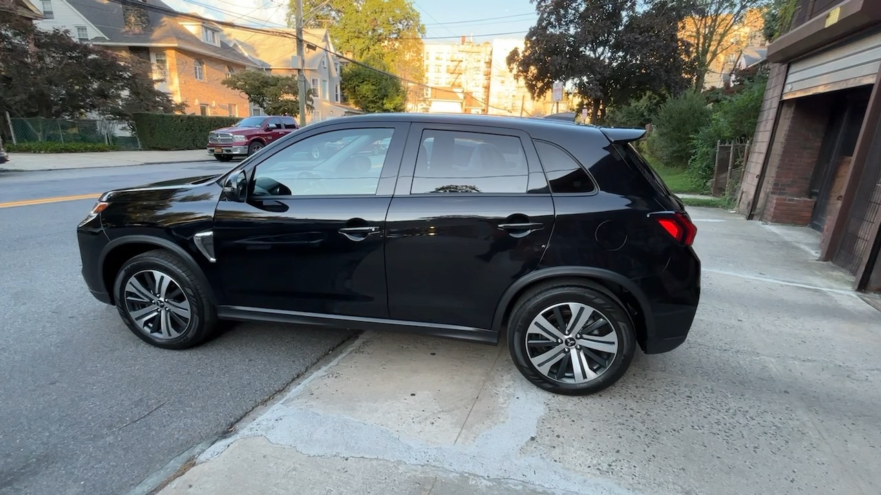 2022 Mitsubishi Outlander Sport SE 18