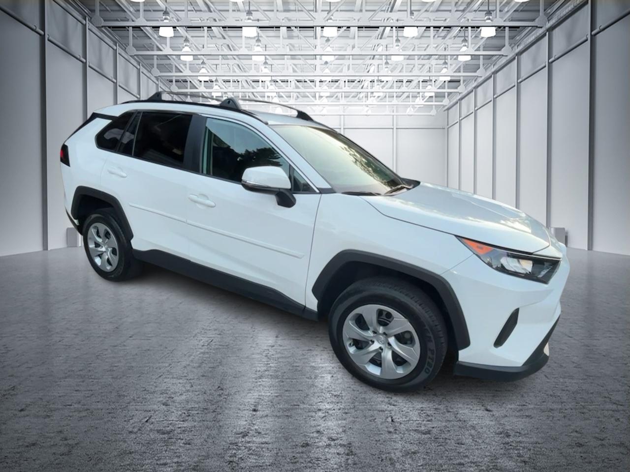 2021 Toyota RAV4 LE 7