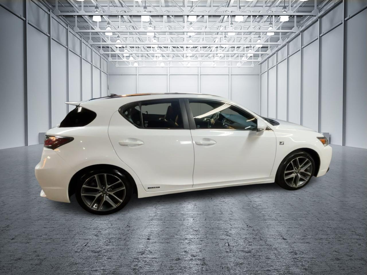 2016 Lexus CT 200h Hybrid 8