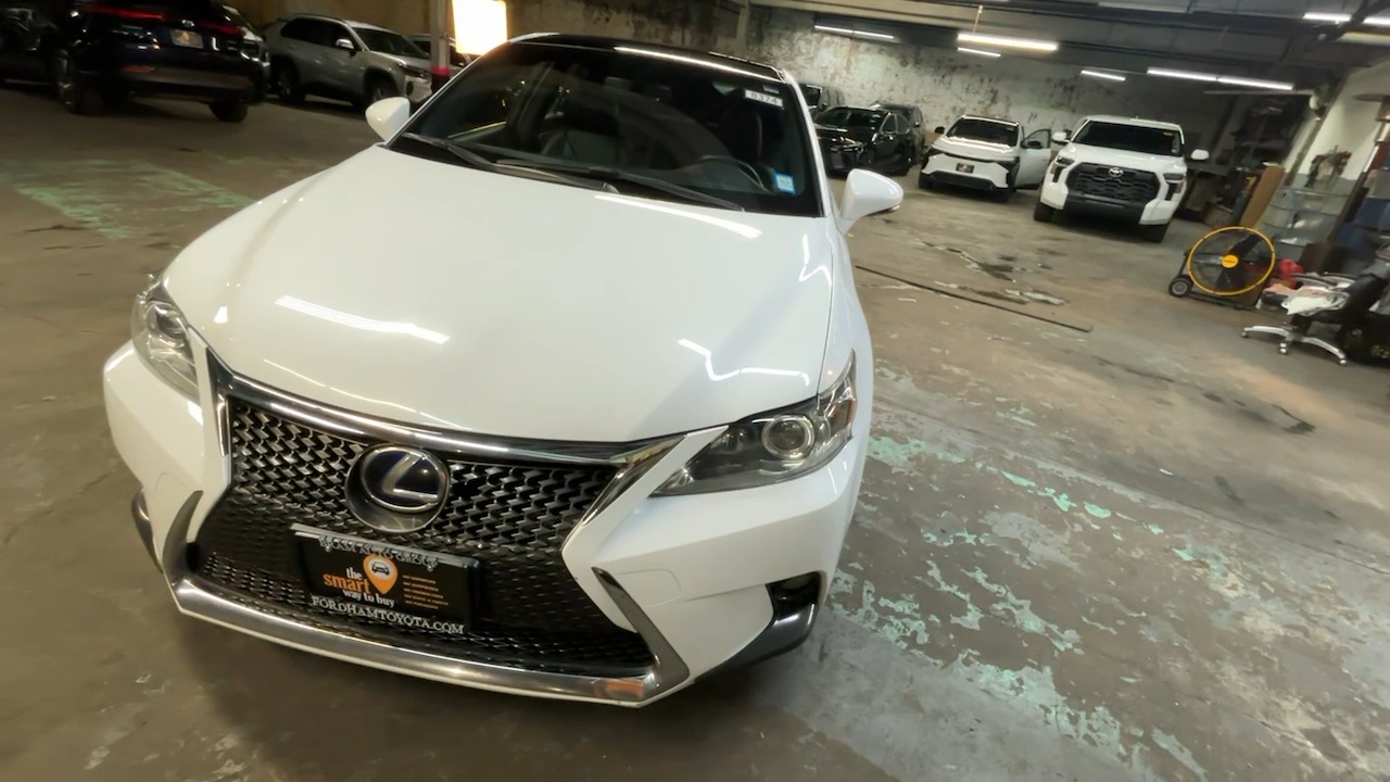 2016 Lexus CT 200h Hybrid 22