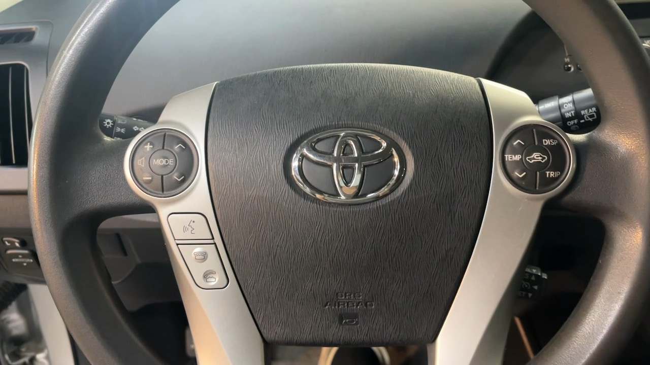 2012 Toyota Prius Three 42