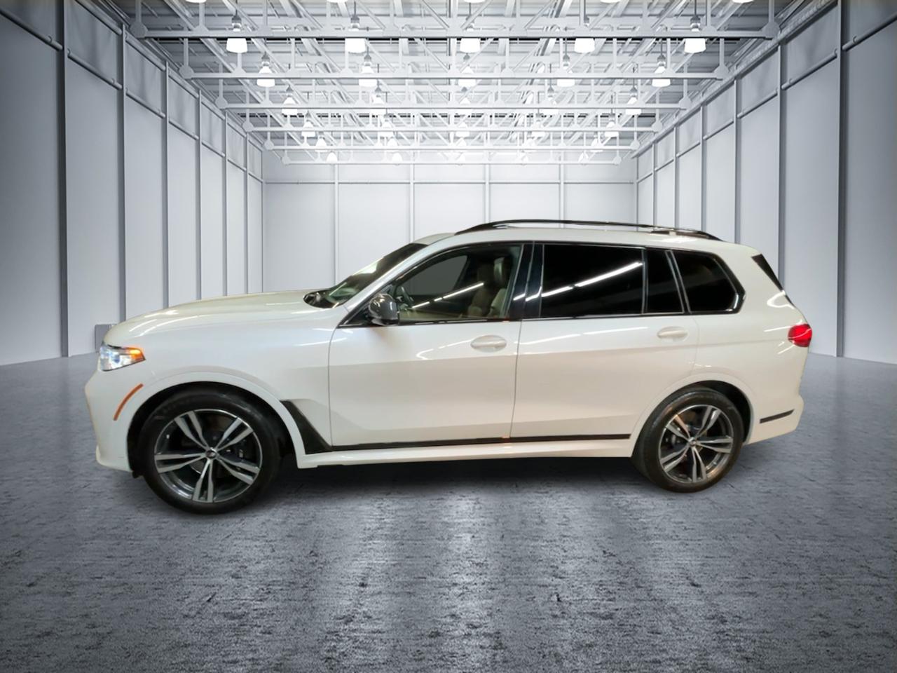 2021 BMW X7 M50i 4