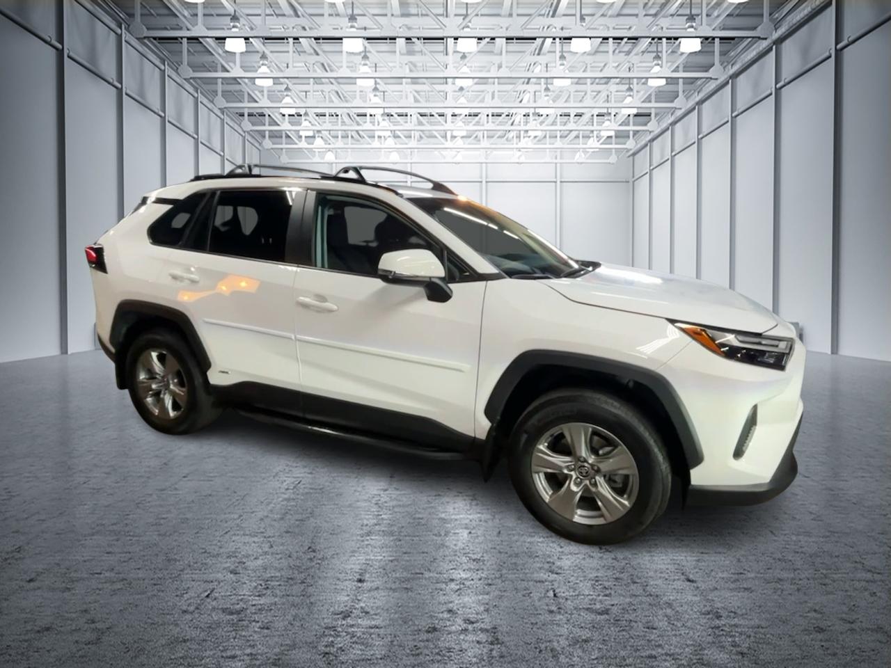 2024 Toyota RAV4 Hybrid XLE 4