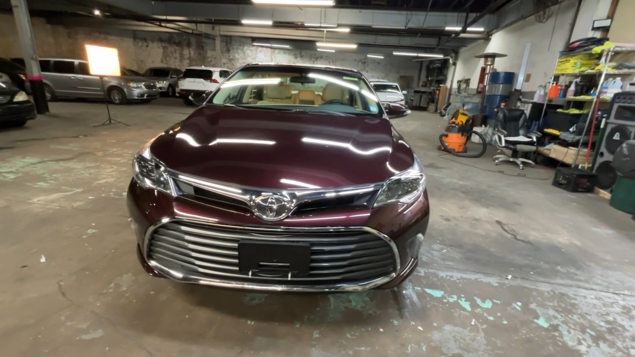 2016 Toyota Avalon  22