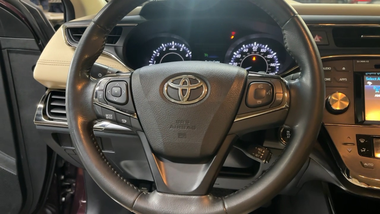 2016 Toyota Avalon  29