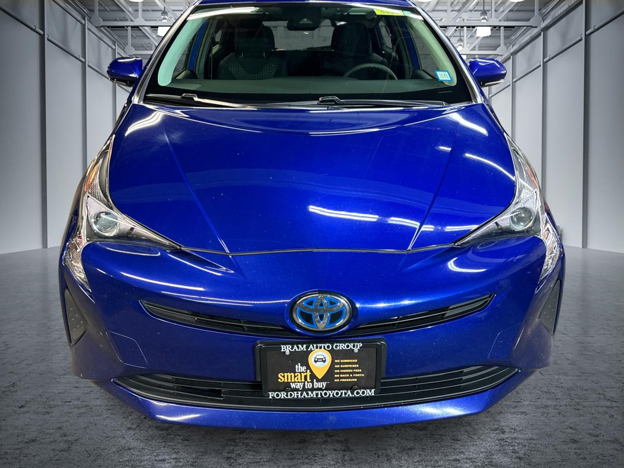 2017 Toyota Prius Three 2