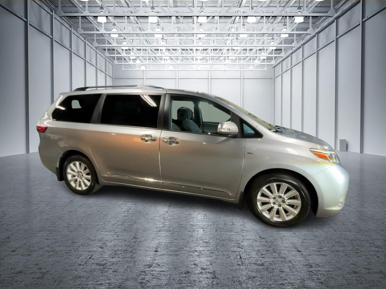 2017 Toyota Sienna Limited Premium 4