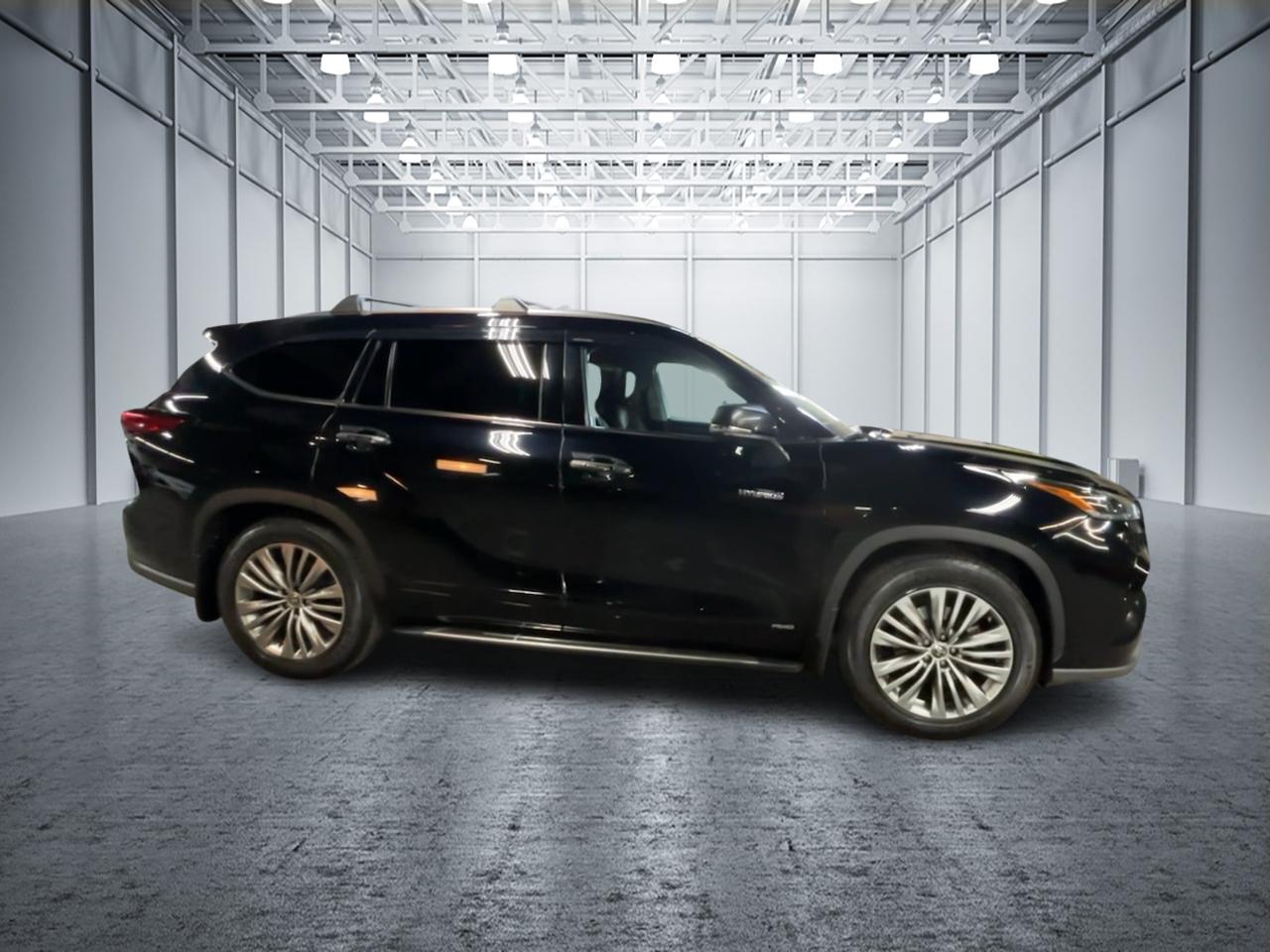 2021 Toyota Highlander Hybrid Platinum 4