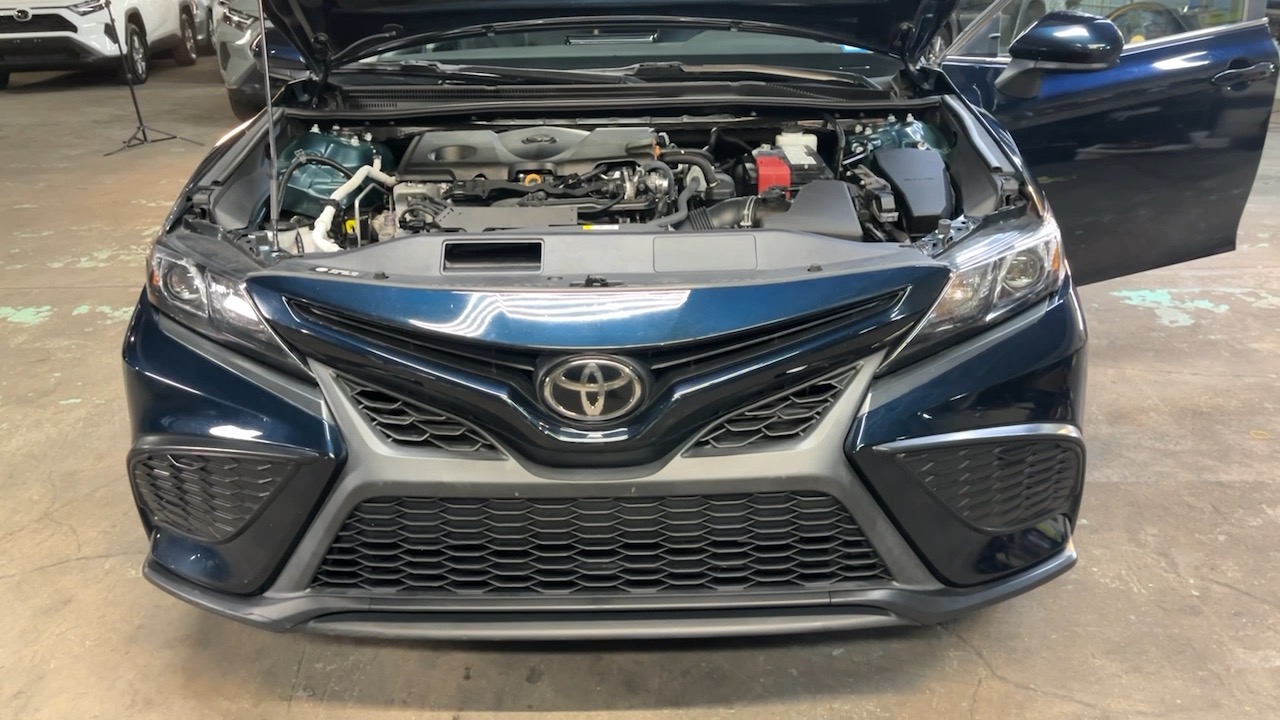 2021 Toyota Camry SE 37