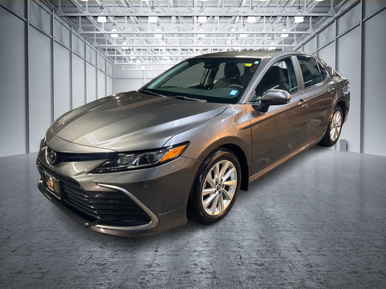 2021 Toyota Camry LE 1