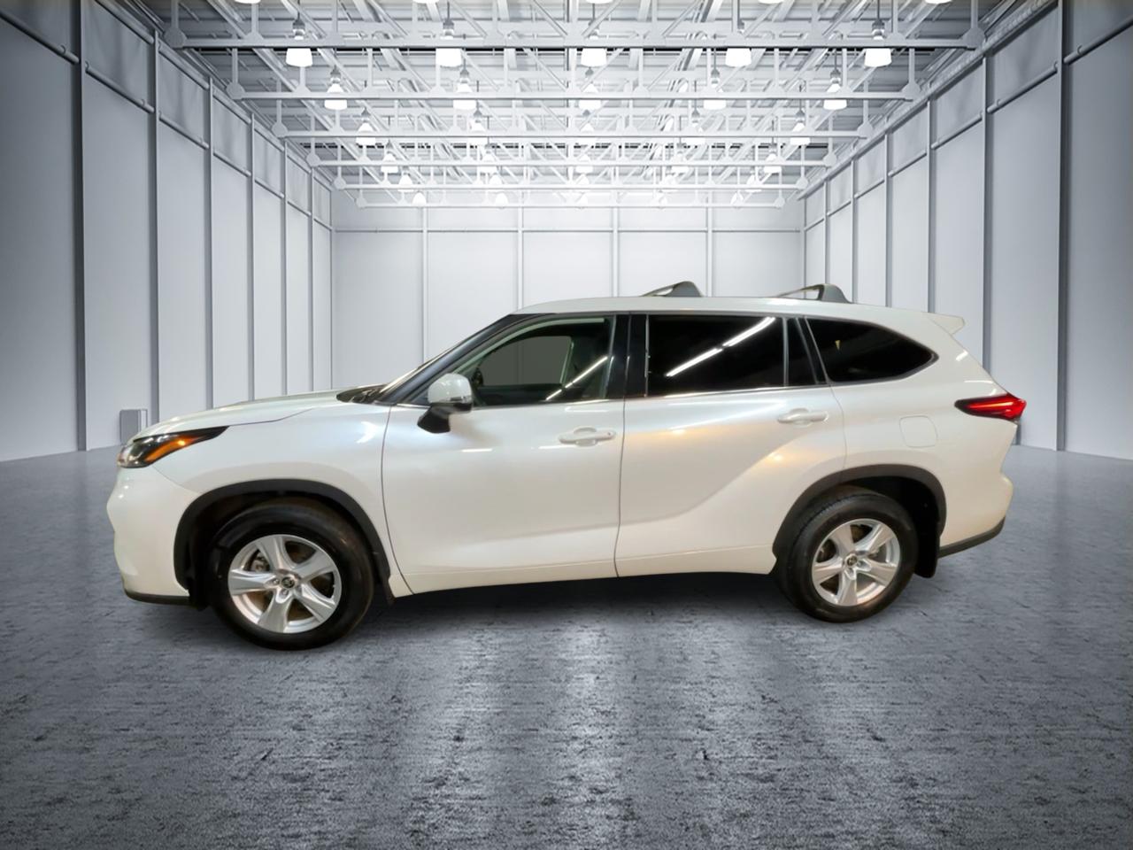 2022 Toyota Highlander  6