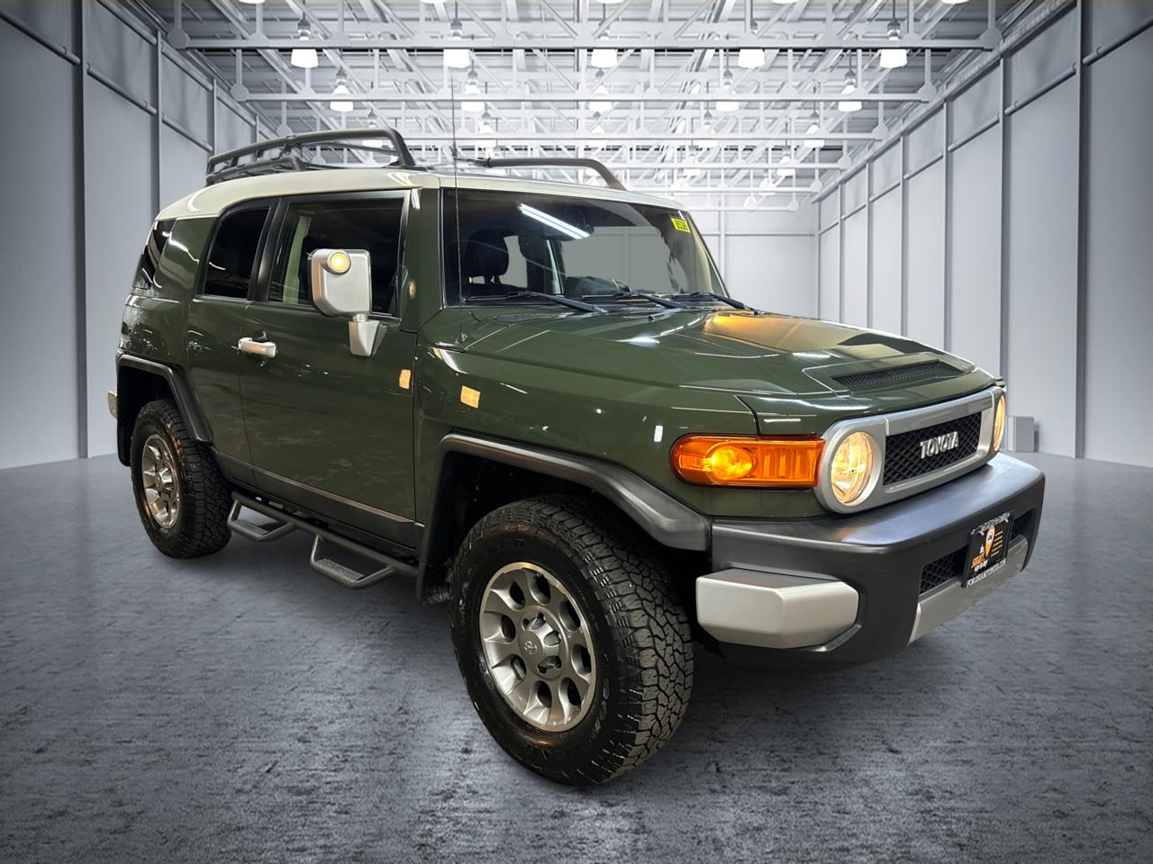 2013 Toyota FJ Cruiser Base 3