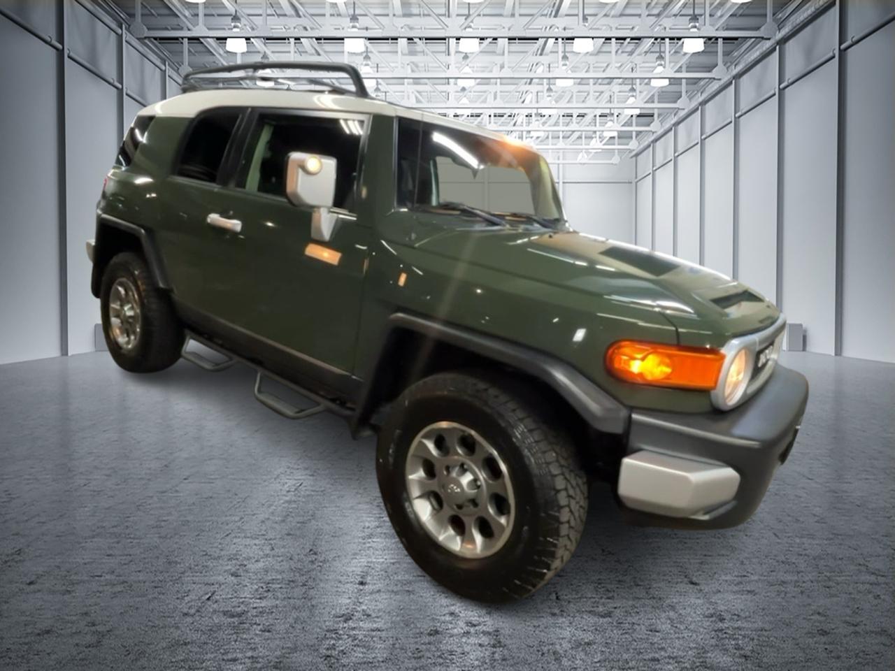 2013 Toyota FJ Cruiser Base 5