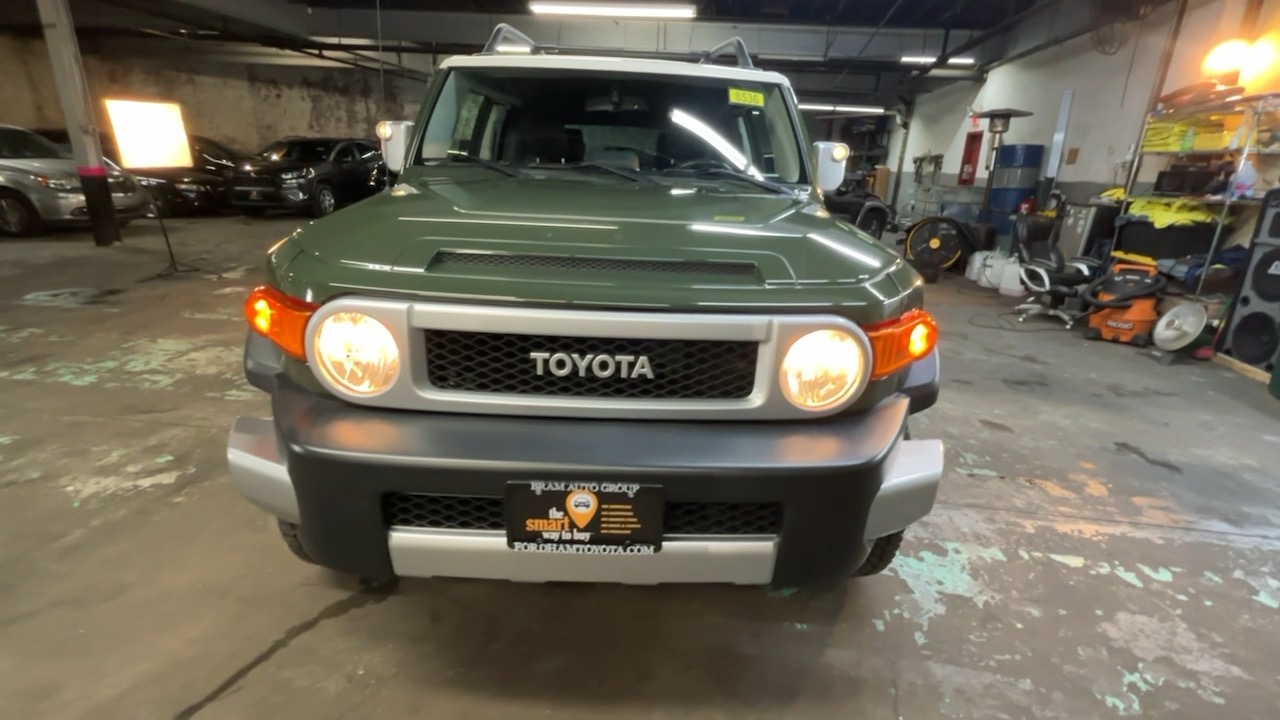 2013 Toyota FJ Cruiser Base 28