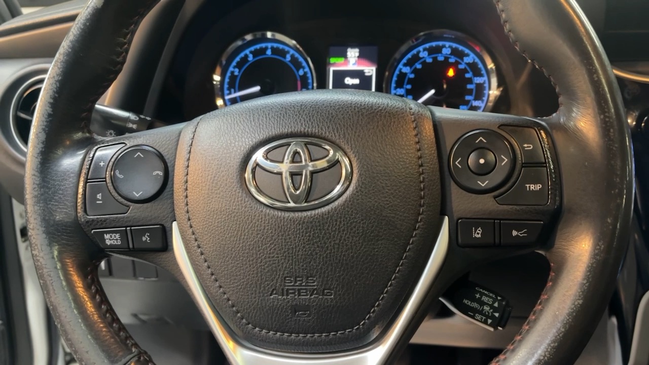 2017 Toyota Corolla L 28