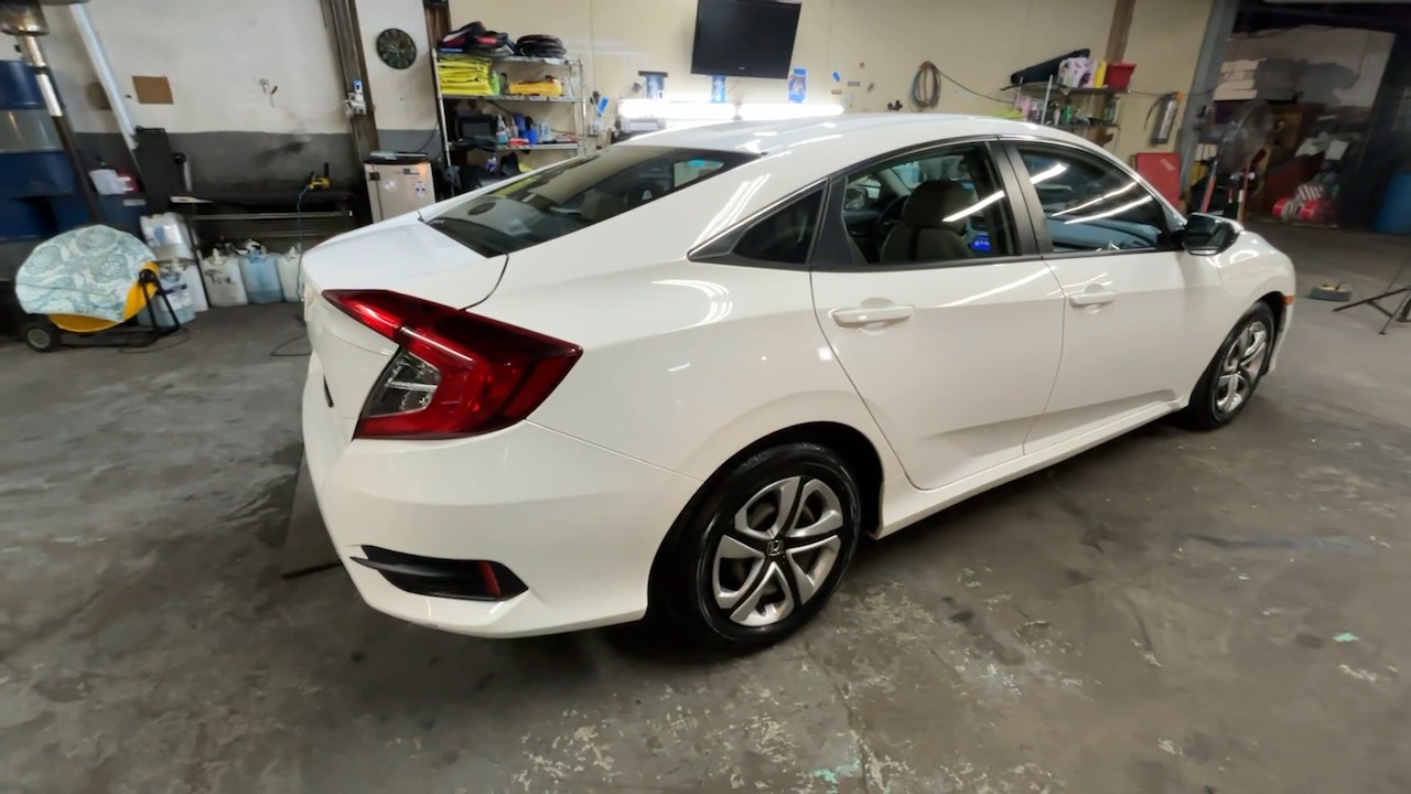 2018 Honda Civic Sedan LX 16