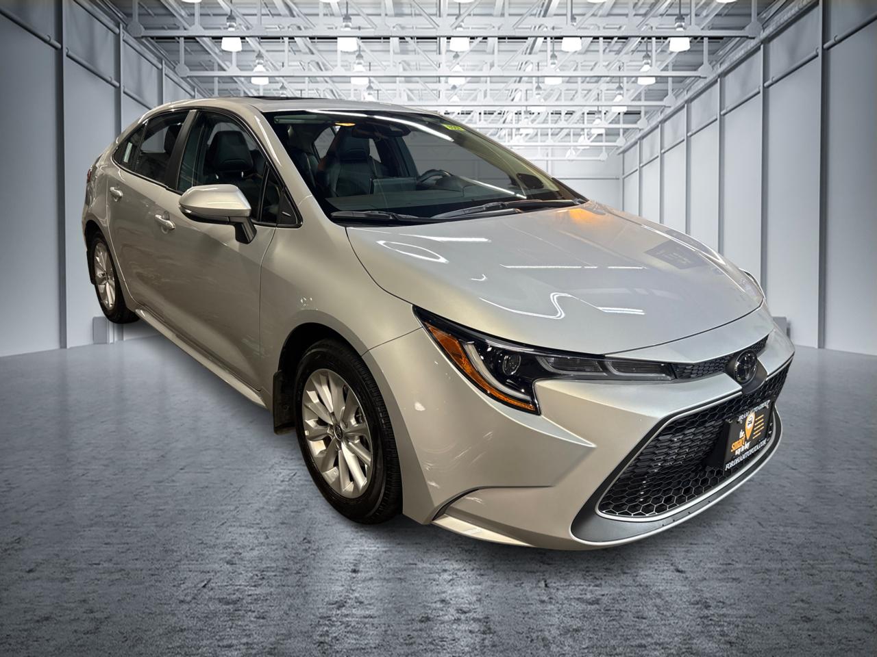 2022 Toyota Corolla XLE 3