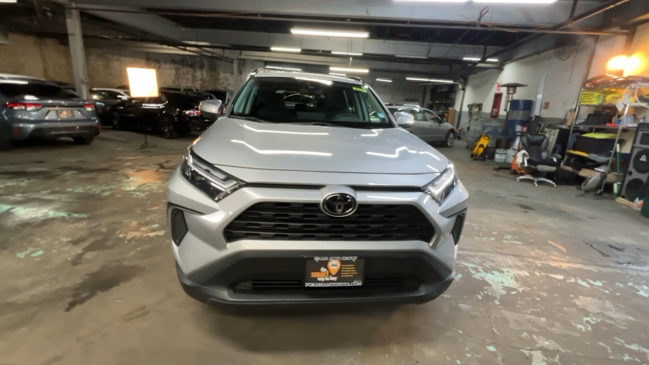 2022 Toyota RAV4 XLE 25