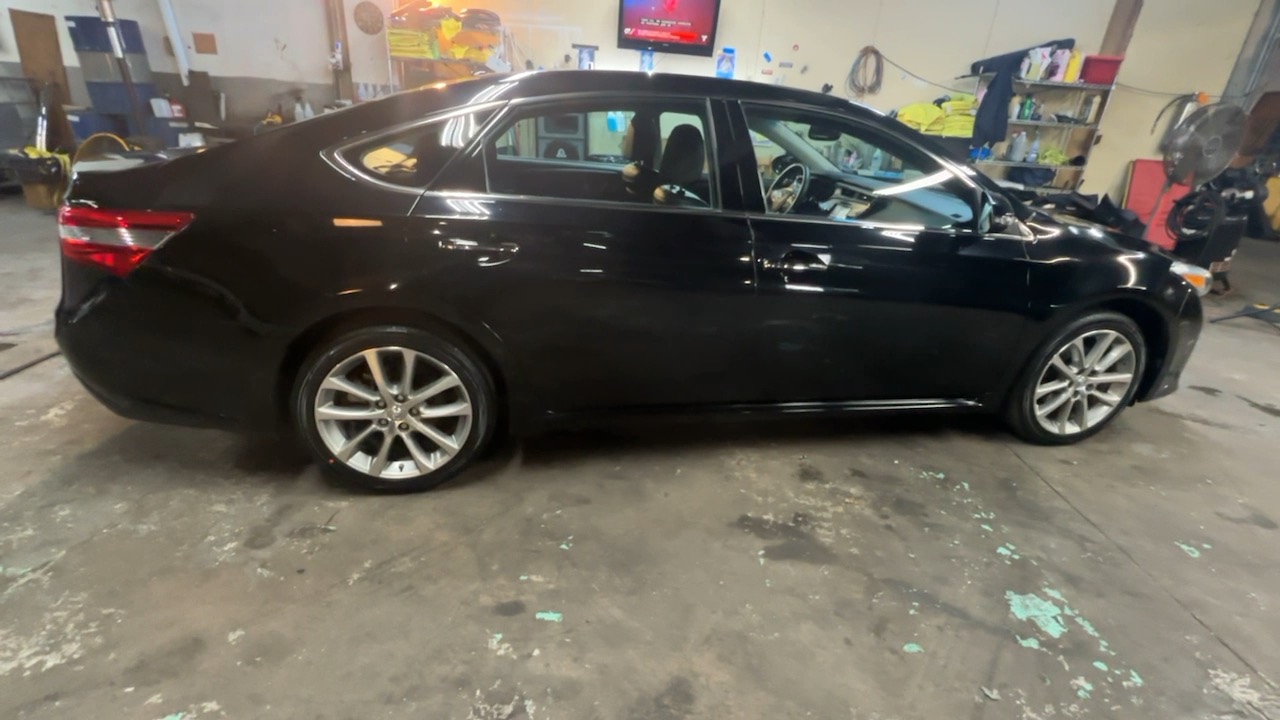 2015 Toyota Avalon XLE Touring 14