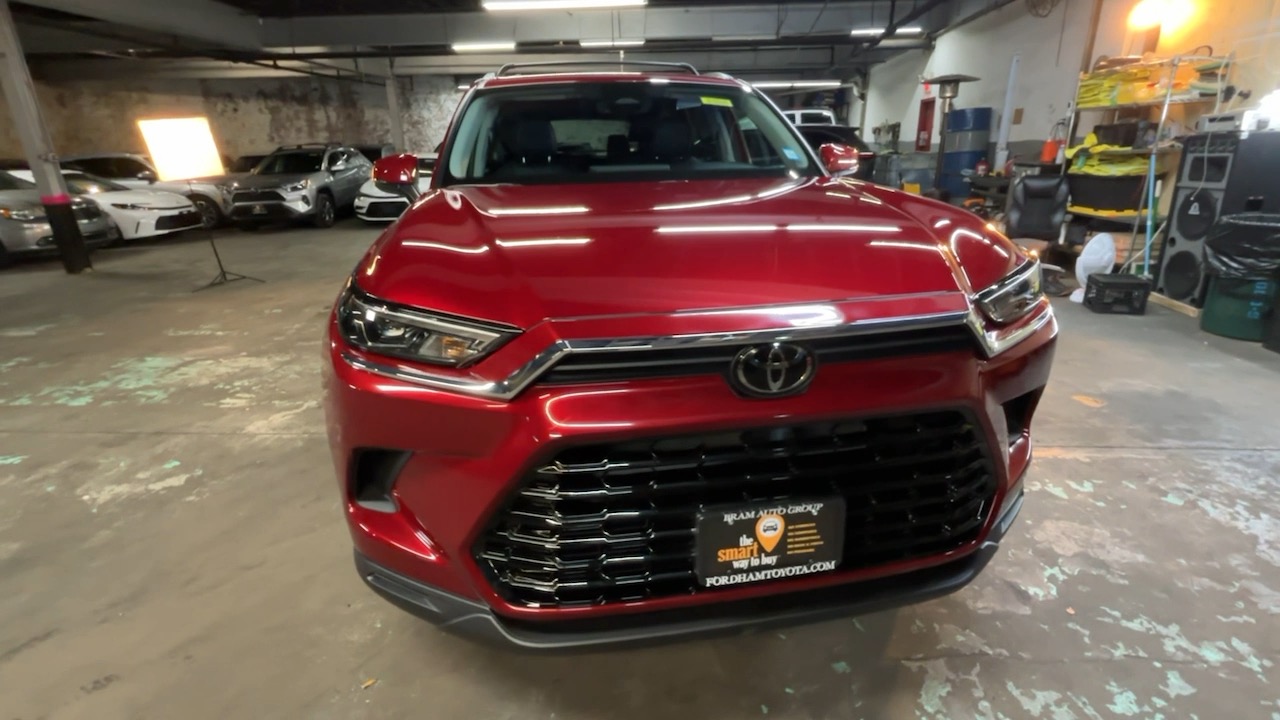 2024 Toyota Grand Highlander XLE 16