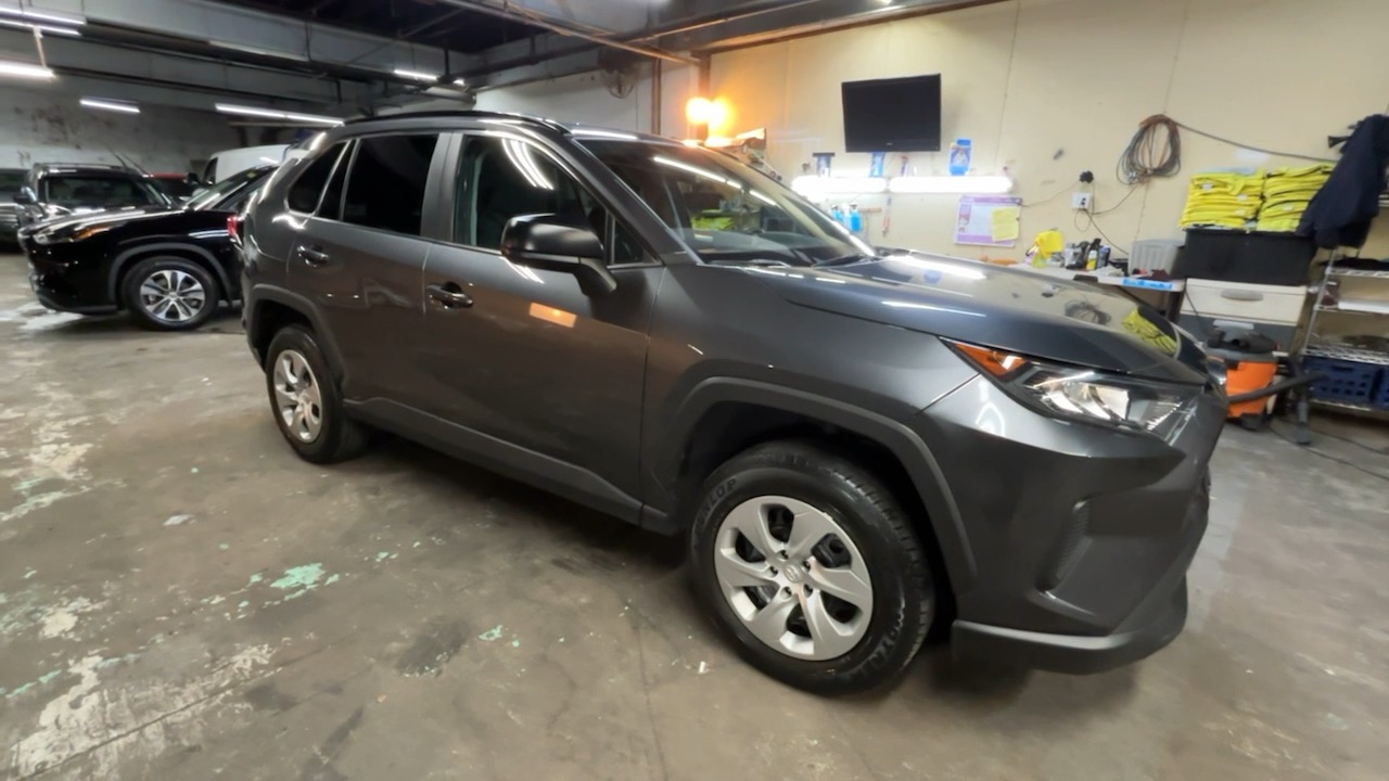 2021 Toyota RAV4 LE 20