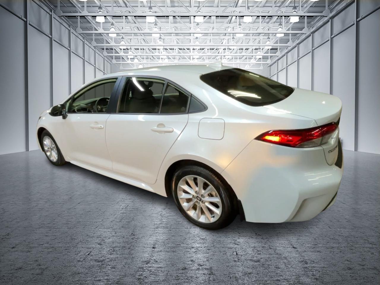 2022 Toyota Corolla LE 6