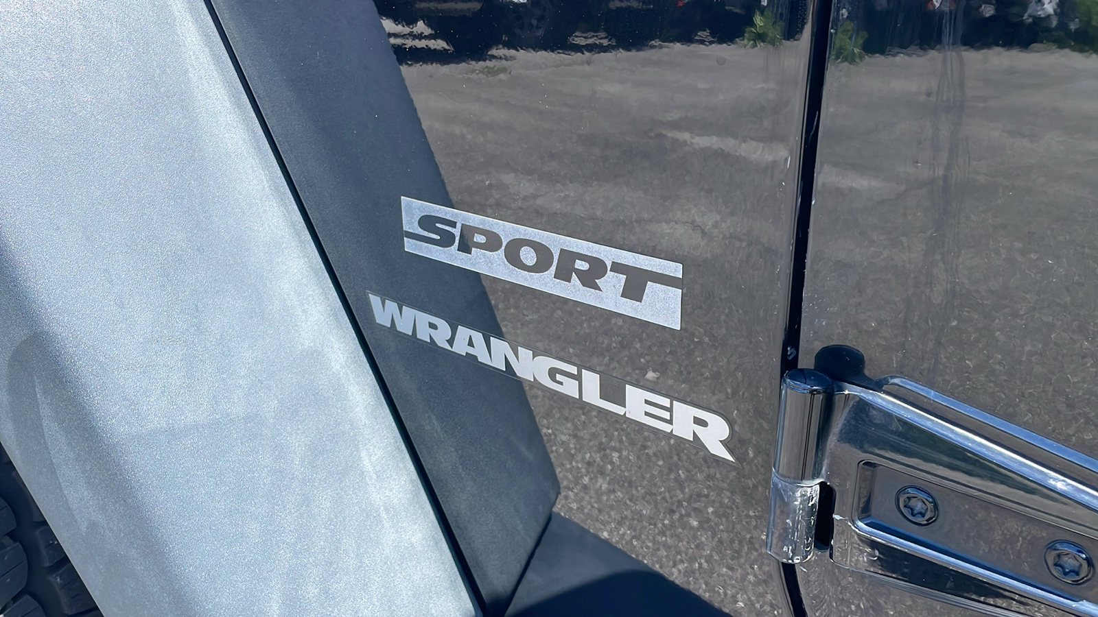 2014 Jeep Wrangler Sport 22