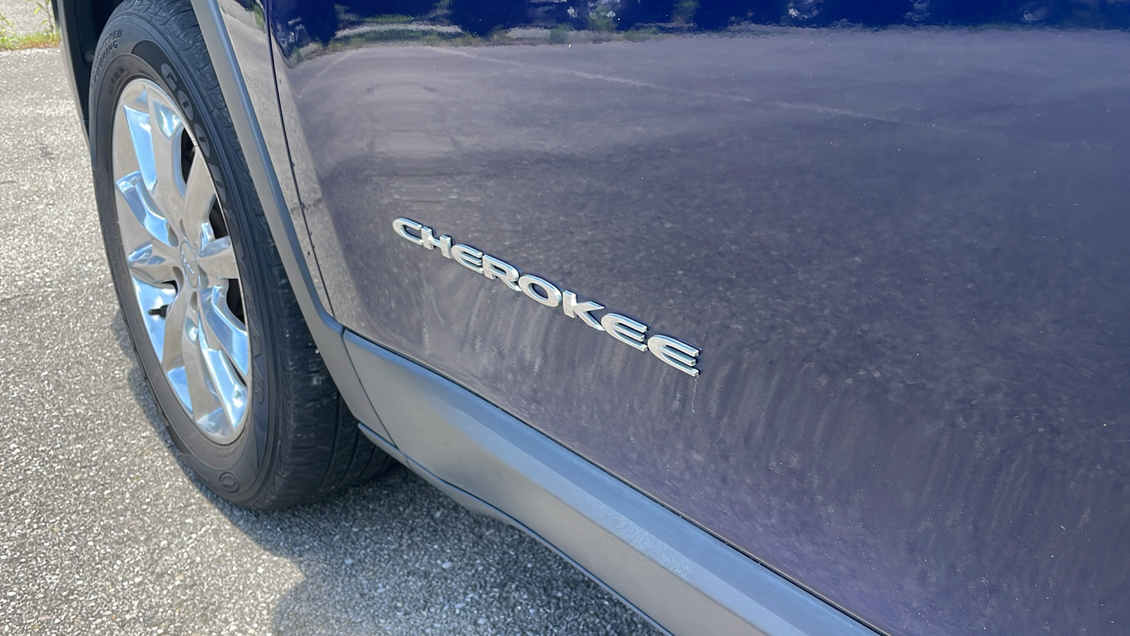 2016 Jeep Cherokee Limited 25