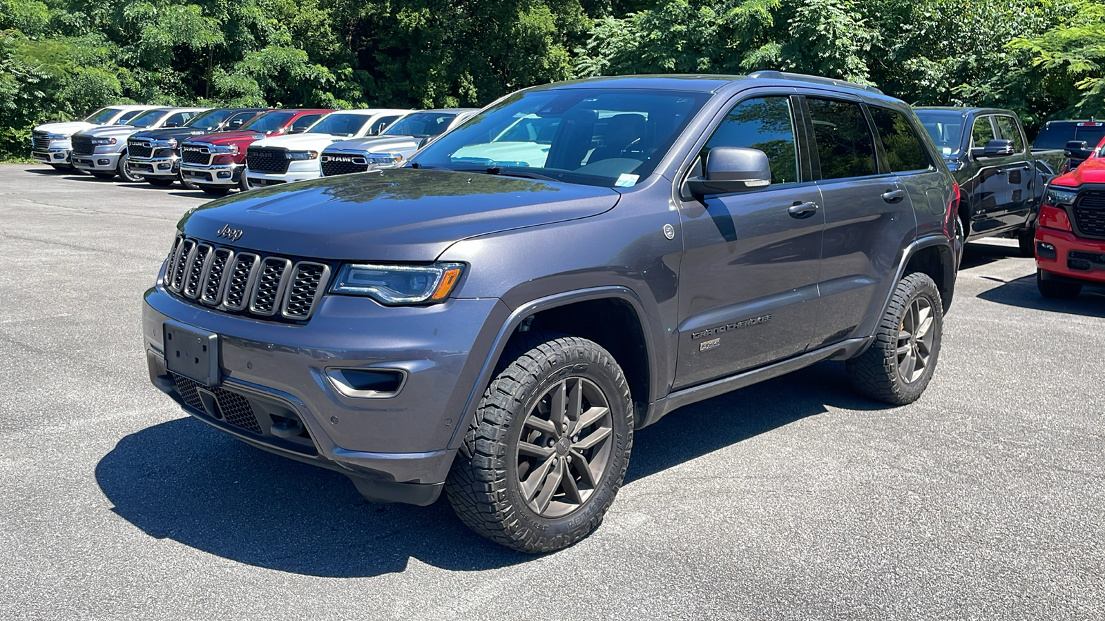 2017 Jeep Grand Cherokee Limited 75th Anniversary Edition 1