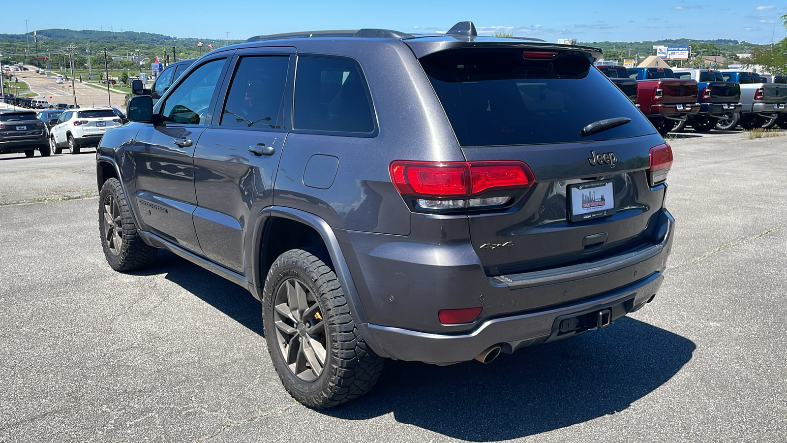 2017 Jeep Grand Cherokee Limited 75th Anniversary Edition 4