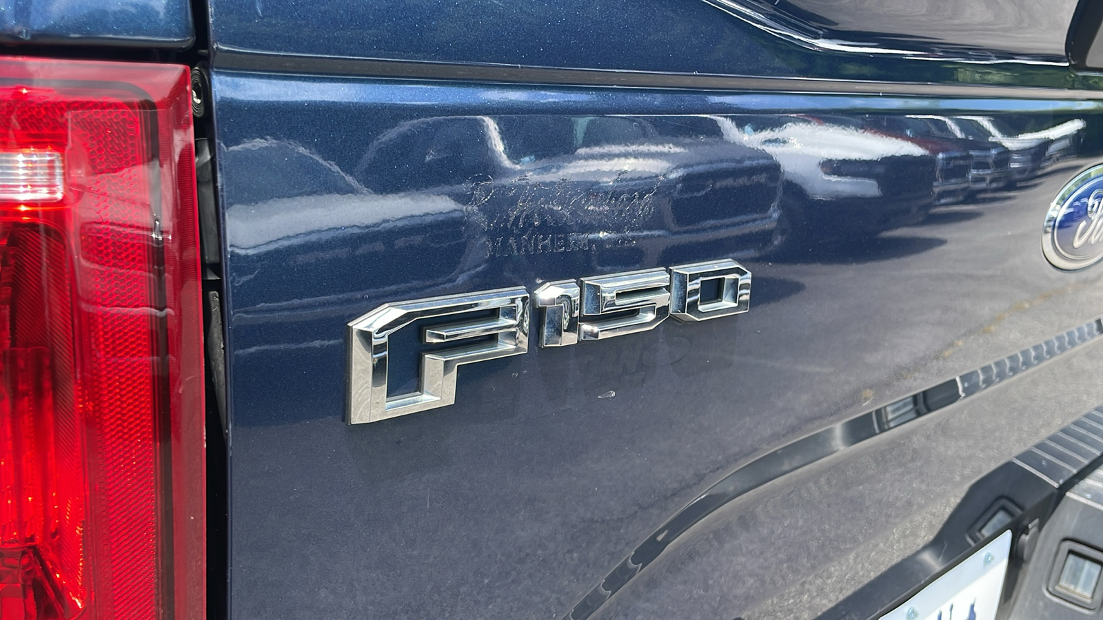 2017 Ford F-150 XLT 4WD SuperCrew 5.5 Box 23