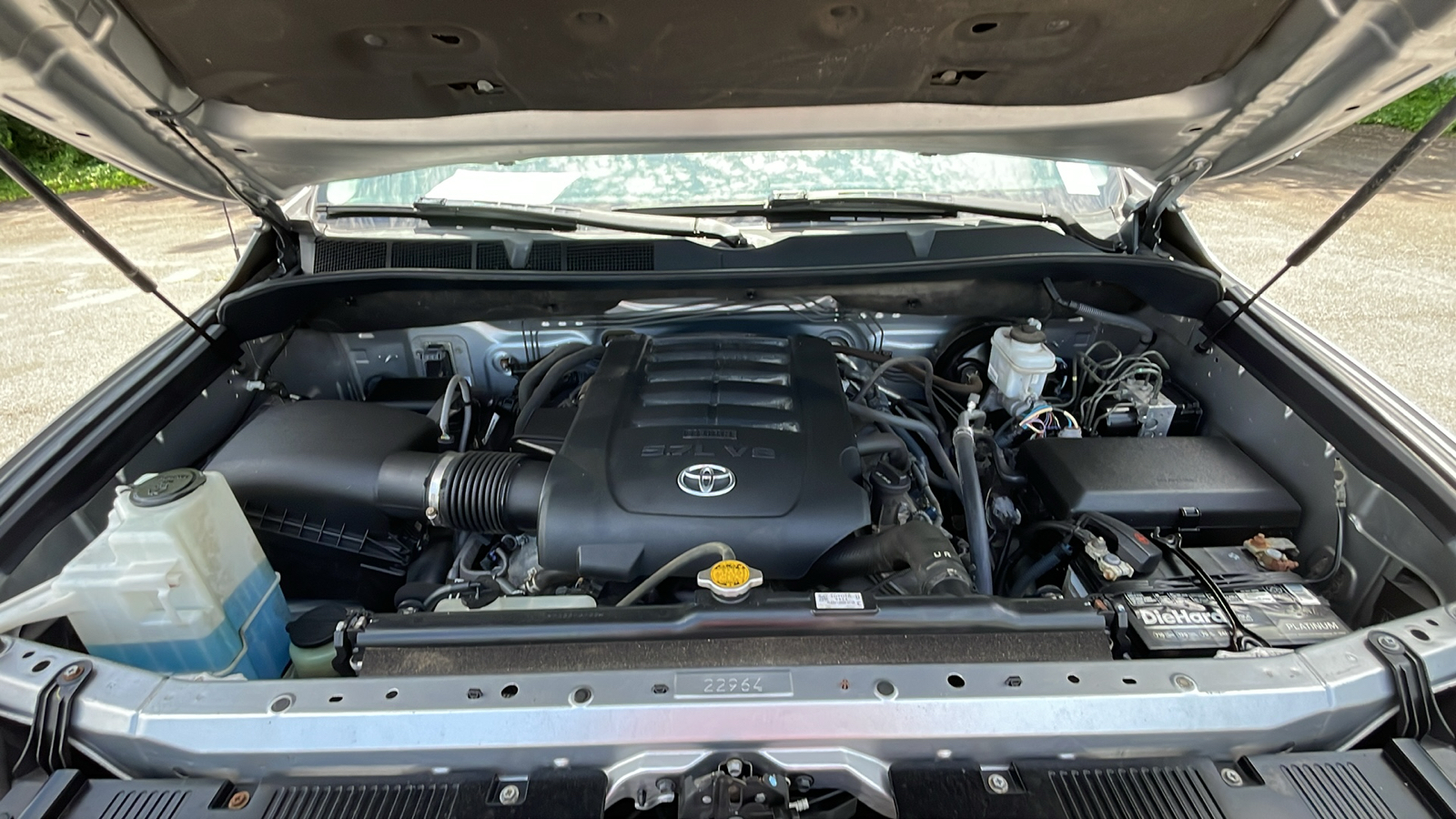 2017 Toyota Tundra SR5 CrewMax 5.5 Bed 5.7L 9