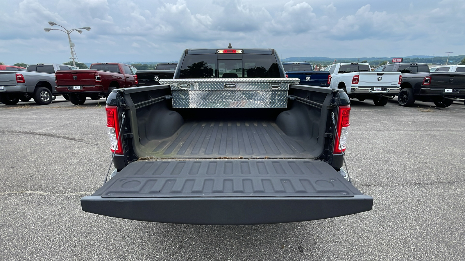 2019 Ram 1500 Big Horn/Lone Star 4x2 Crew Cab 57 Box 19