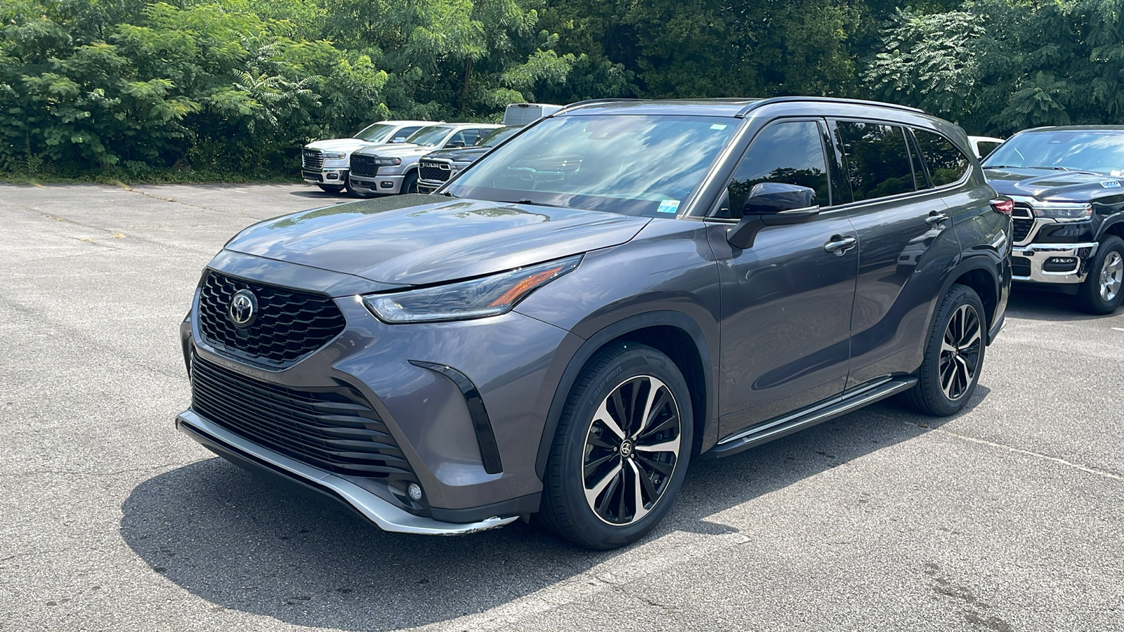 2021 Toyota Highlander XSE 1