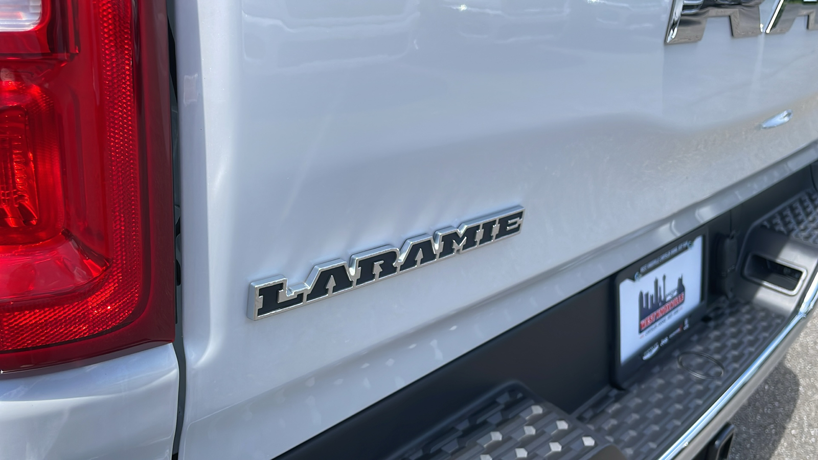 2025 Ram 1500 Laramie 4x4 Crew Cab 57 Box 24