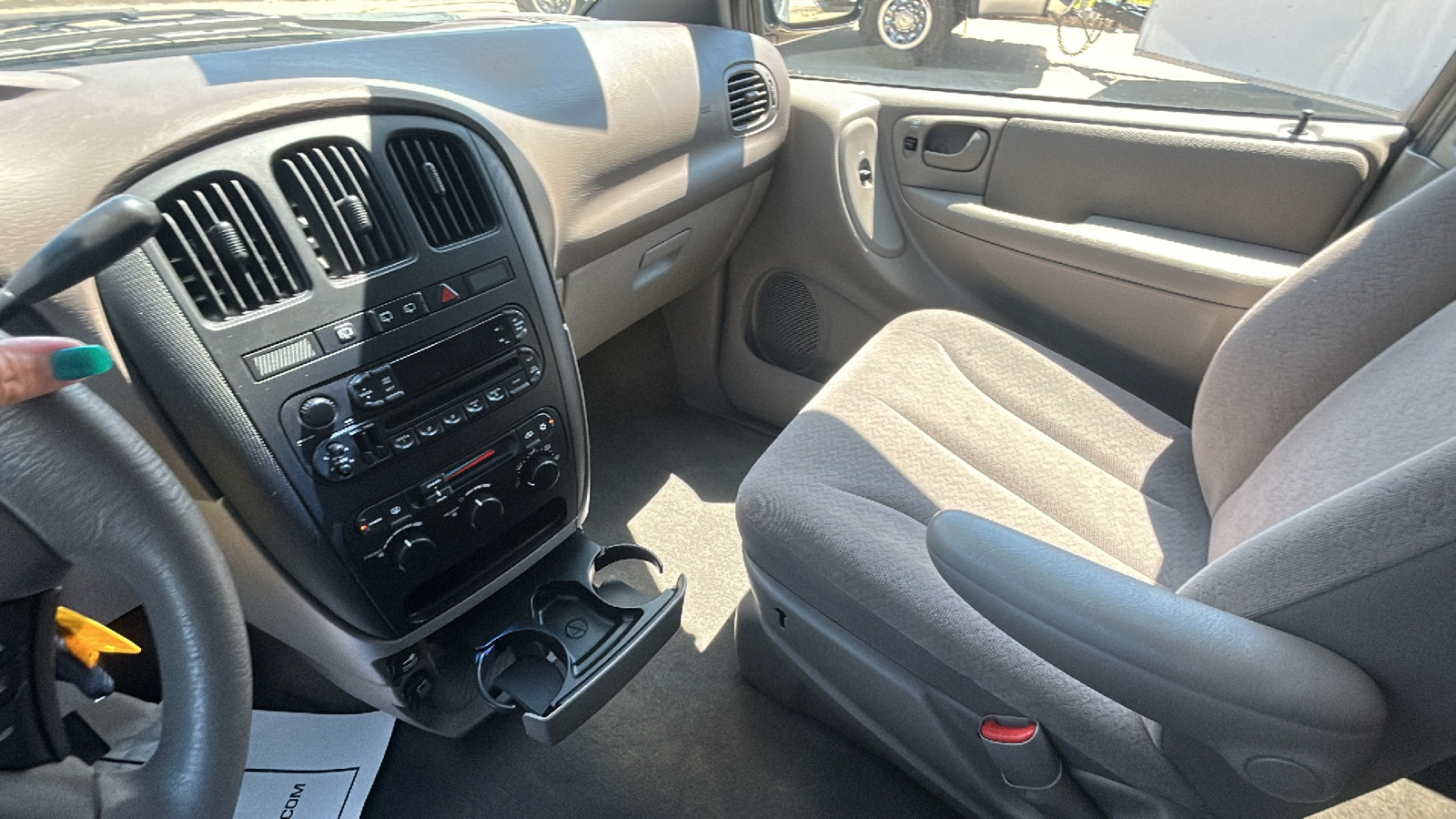 2002 Dodge Grand Caravan SPORT 33